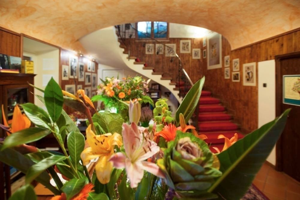 Felicin - Ristorante Albergo "Dimora Storica" 蒙福特达尔巴 外观 照片